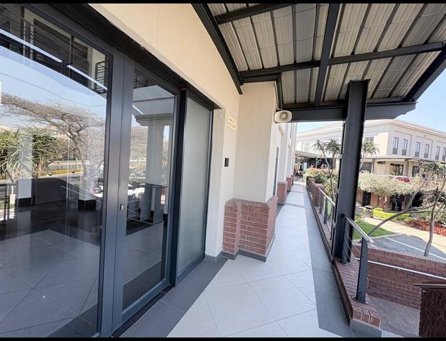 750M² OFFICE TO LET IN FOURWAYS